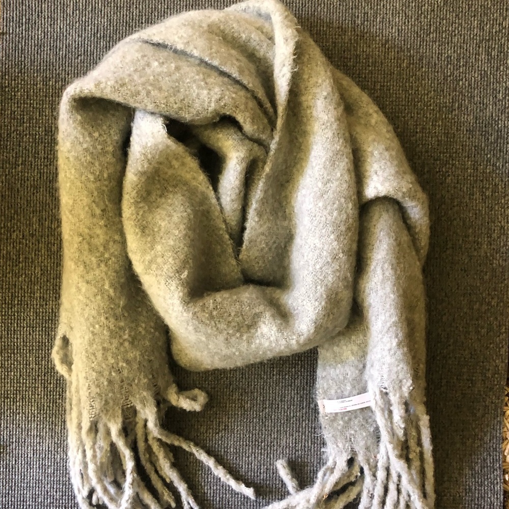 Urban outfitters long scarf